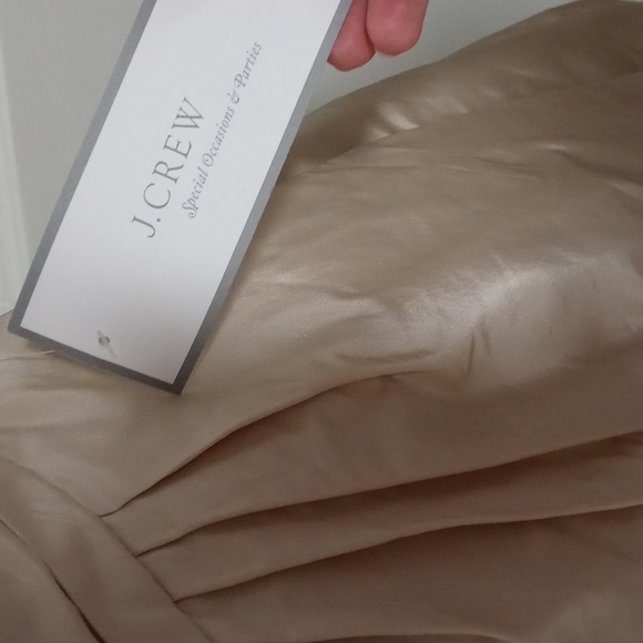 🆕️ 🥂J. Crew🥂 - Champagne Strapless Silk Cocktail Dress - Picture 3 of 13